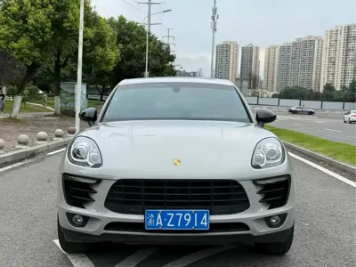 Porsche Macan 2016, 110000 км, за 108800 CNY