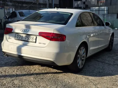 Audi A4 2015, 147942 км, за 4500000 KRW