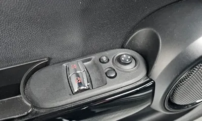 MINI Cooper 2018, 46234 км, за 12500000 KRW - фото 18