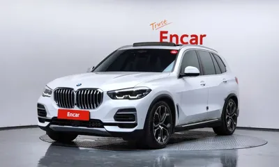 BMW X5 · 2022 год