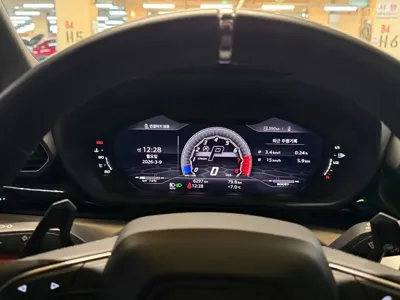 Lamborghini Urus 2020, 7000 км, за 279000000 KRW - фото 18