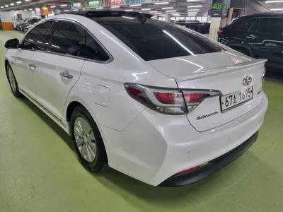 Hyundai Sonata 2015, 184678 км, за 6990000 KRW