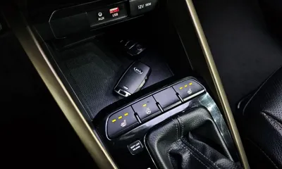 Kia Stonic 2019, 84538 км, за 11300000 KRW - фото 16