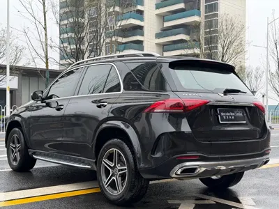 Mercedes-Benz 奔驰GLE(进口) 2020, 100000 км, за 288000 CNY - фото 9