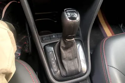 Skoda Rapid Spaceback 2019, 74000 км, за 50027.48 CNY - фото 22