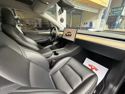 Tesla Model Y 2022, 92000 км, за 155800 CNY - фото 11