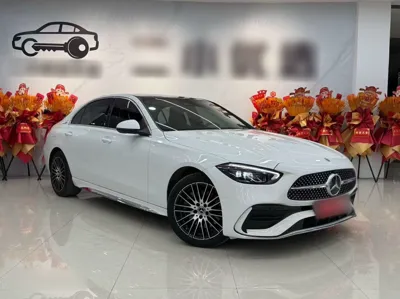 Mercedes-Benz C-Class 2023, 49000 км, за 208752.04 CNY