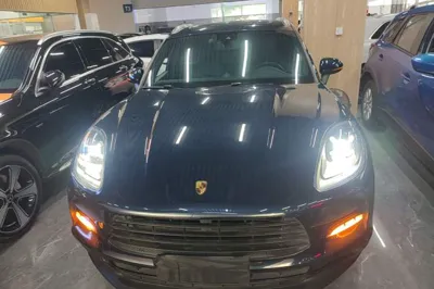 Porsche Macan 2018, 69000 км, за 204129.42 CNY