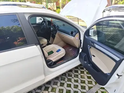 Volkswagen Jetta 2015, 90300 км, за 19500 CNY - фото 22