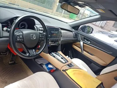 Honda UR-V 2020, 129600 км, за 130000 CNY - фото 12