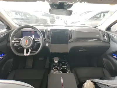 Hongqi Hongqi HS3 PHEV 2026, 100 км, за 118000 CNY - фото 10