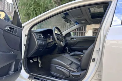 Hyundai Mistra 2016, 67300 км, за 42290.59 CNY - фото 13