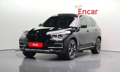 BMW X5 · 2023 год