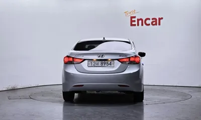 Hyundai Avante 2011, 103263 км, за 4200000 KRW