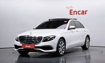 Mercedes-Benz E-Class · 2017 год