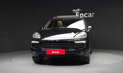Porsche Cayenne 2015, 191779 км, за 20500000 KRW