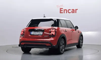 MINI Cooper 2023, 16857 км, за 25900000 KRW