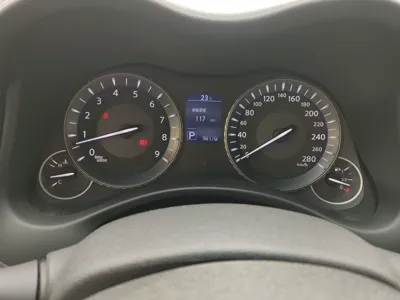 Infiniti Q70 2017, 63100 км, за 99552.99 CNY - фото 10