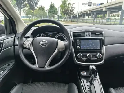 Nissan Tiida 2018, 61000 км, за 39800 CNY - фото 11