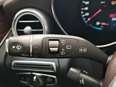 Mercedes-Benz GLC 2020, 84000 км, за 169899 CNY - фото 11