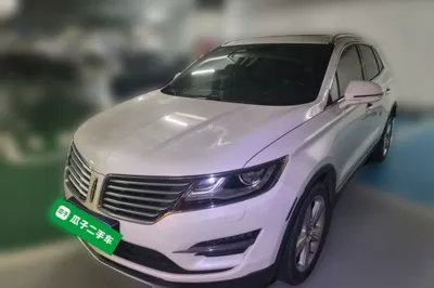 Lincoln MKC · 2017 год