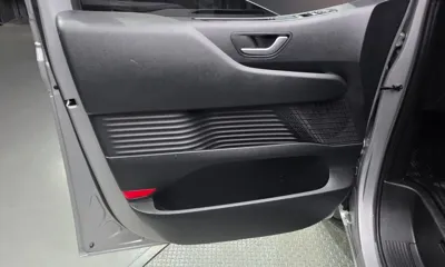 Hyundai Staria 2025, 6336 км, за 31900000 KRW - фото 24