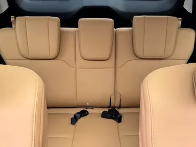 GAC Motor 传祺E8 PHEV 2024, 12000 км, за 139800 CNY - фото 6