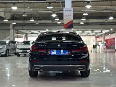 BMW 5 Series 2022, 67000 км, за 199800 CNY - фото 4