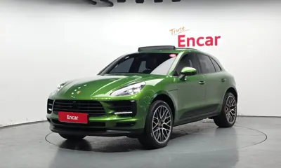 Porsche Macan · 2021 год