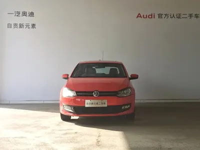 Volkswagen Polo 2014, 103000 км, за 11800 CNY - фото 14