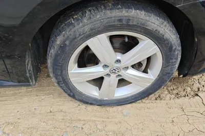 Volkswagen Lavida 2017, 64500 км, за 38455.02 CNY - фото 18