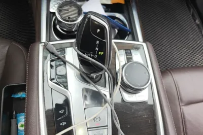 BMW 7 Series 2018, 184500 км, за 157087.47 CNY - фото 13