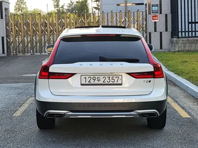 Volvo V90 2020, 65310 км, за 34560000 KRW