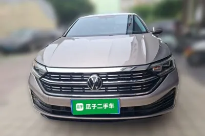 Volkswagen Sagitar 2023, 44000 км, за 111016.92 CNY
