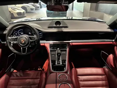 Porsche Panamera 2020, 68000 км, за 548000 CNY - фото 17