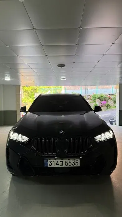 BMW X6 · 2024 год