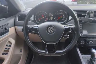 Volkswagen Sagitar 2015, 99700 км, за 36345.39 CNY - фото 11