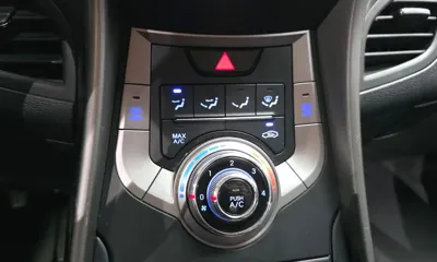 Hyundai Avante 2014, 139247 км, за 4300000 KRW - фото 15