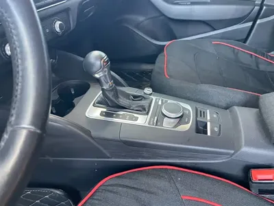 Audi A3 2018, 70000 км, за 69800 CNY - фото 11