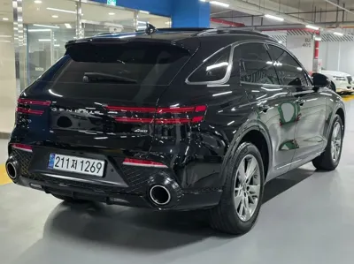 Genesis GV70 2022, 73014 км, за 37500000 KRW