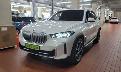 BMW X5 · 2025 год