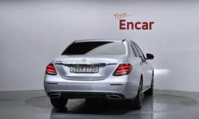 Mercedes-Benz E-Class 2020, 121094 км, за 19990000 KRW - фото 4
