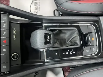 Skoda Karoq 2022, 18000 км, за 148800 CNY - фото 16