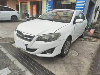 Toyota Corolla · 2014 год