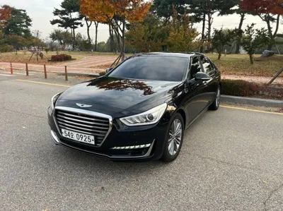Genesis EQ900 2016, 180000 км, за 10900000 KRW