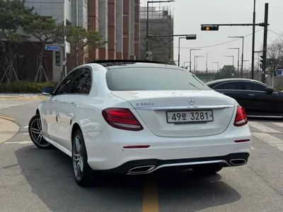 Mercedes-Benz E-Class 2017, 83000 км, за 26500000 KRW