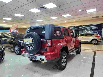Beijing Off-Road BJ40 2022, 33000 км, за 98200 CNY
