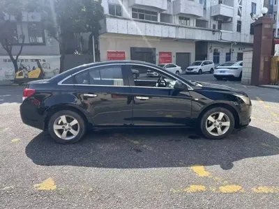 Chevrolet Cruze 2012, 123000 км, за 8800 CNY