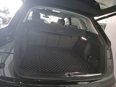 Audi Q5L 2023, 21600 км, за 223100 CNY - фото 19