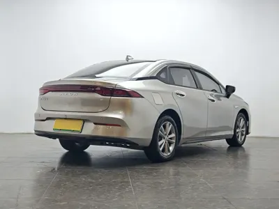 AION AION S 2023, 56000 км, за 65900 CNY